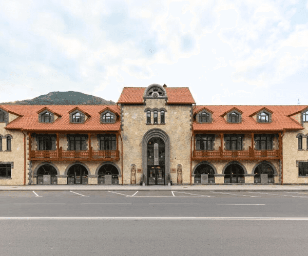 old-ijevan-boutique-hotel-pool-sauna-spa
