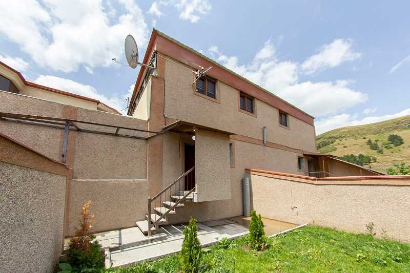 cottage-tsaghkadzor-inn-hangist-zexchov
