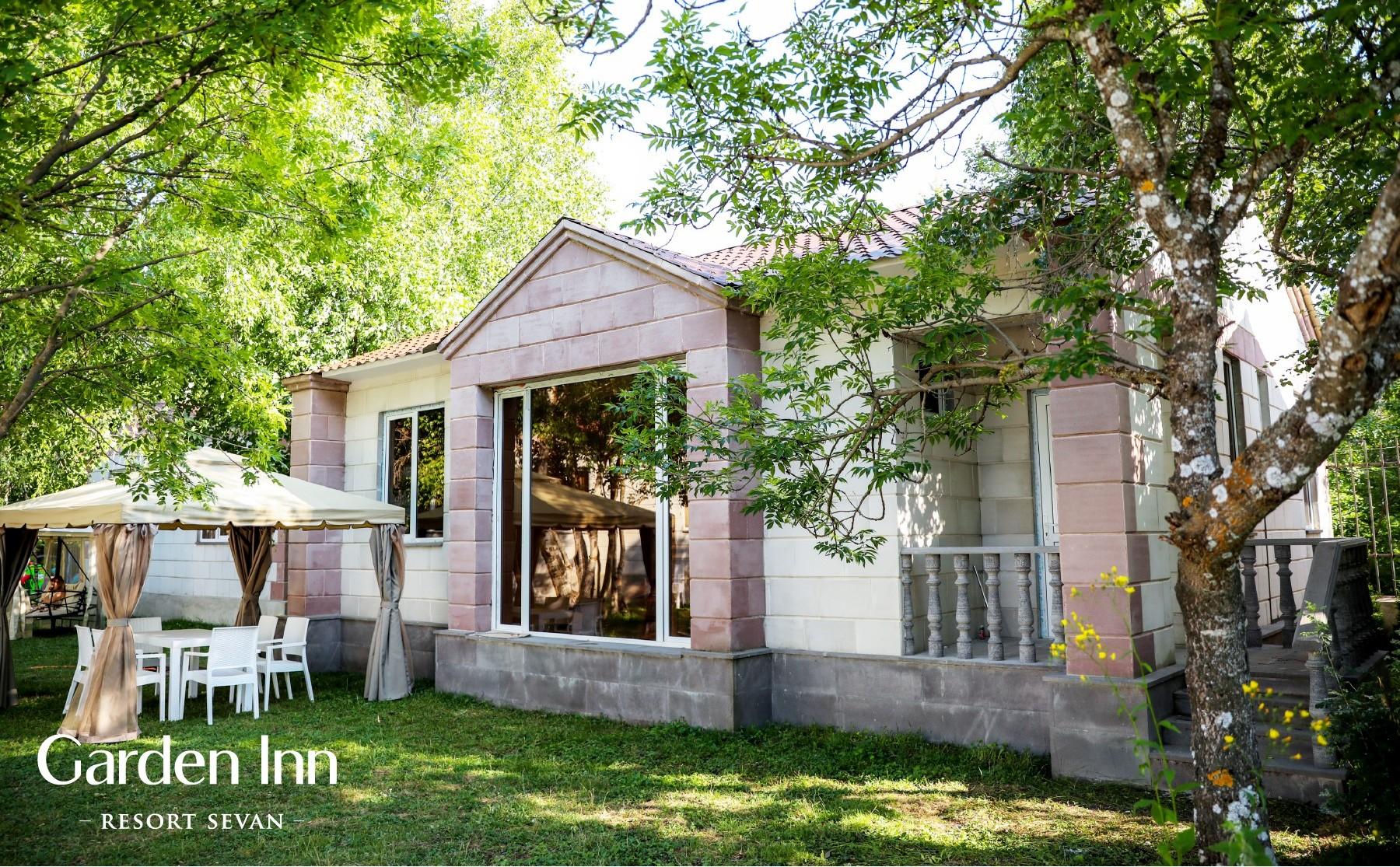 garden-inn-resort-sevan