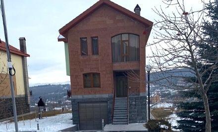 montenegro-guest-house-tsaghkadzor
