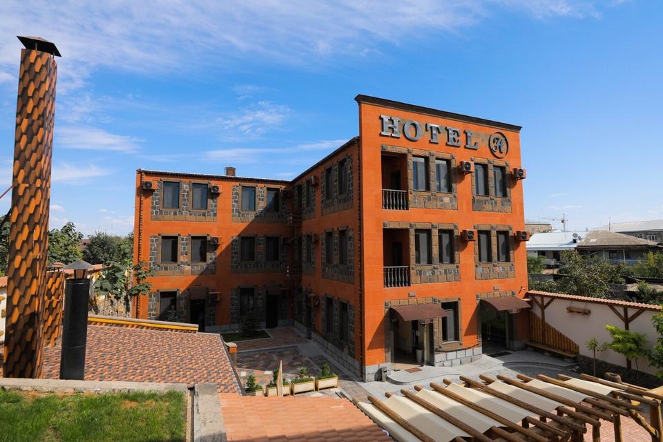 h-hotel-hangist-ejmiatsin-vagharshapat