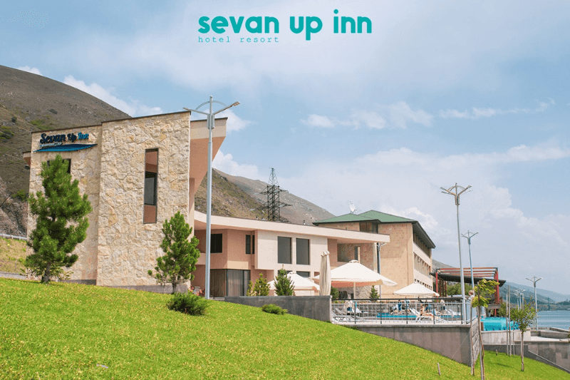 sevan-up-inn-hangist-snund-loxavazan