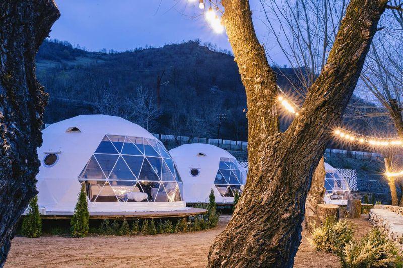 domes-town-by-angar-hangist-lori