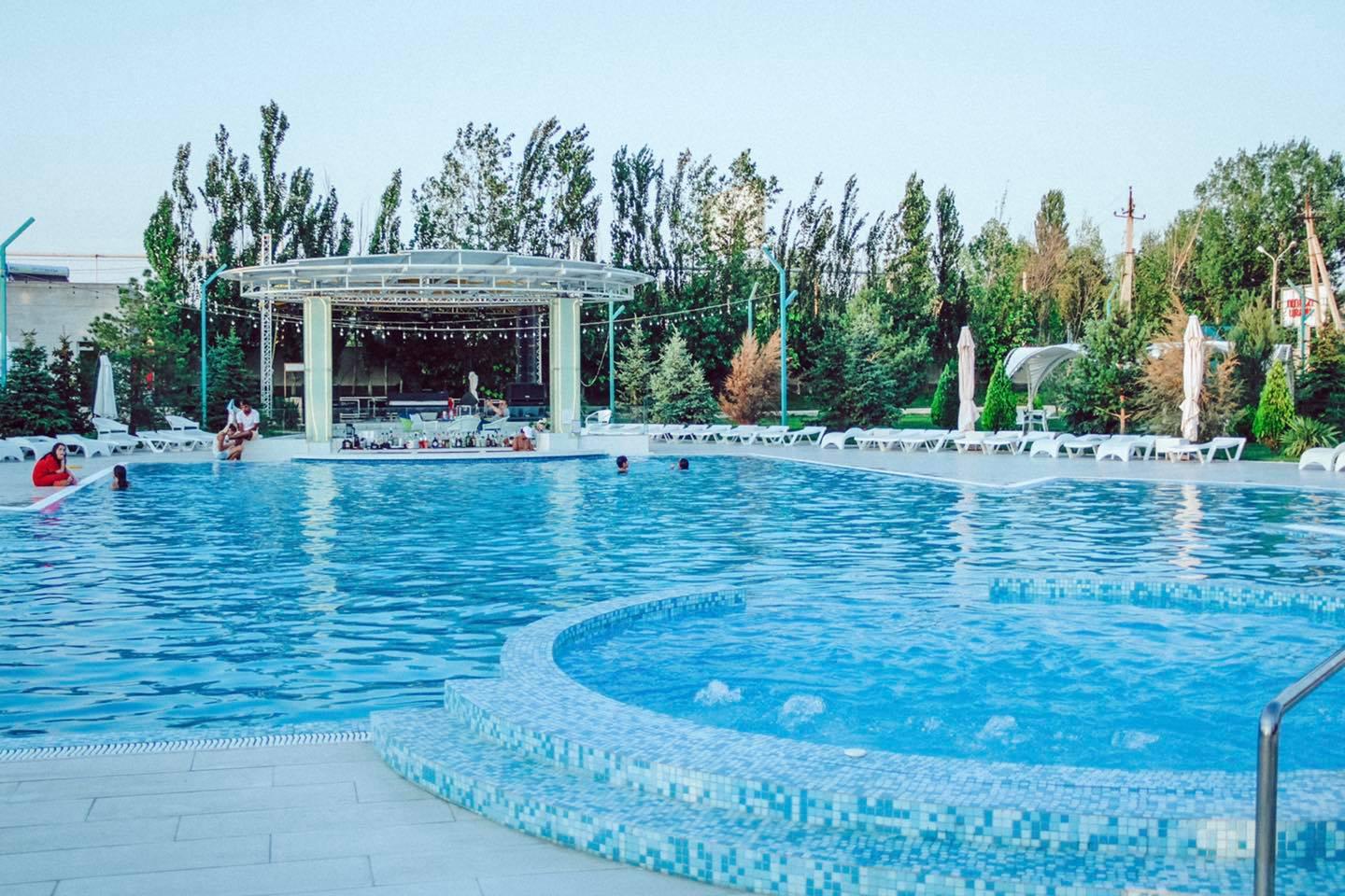 san-marco-pool-yerevan-mutq-zexchov