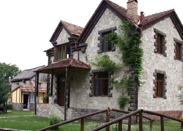 villa-jrvezh-dilijan-hangist-zexchov