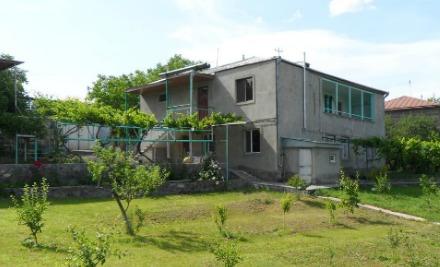 hangist-zexchov-nataly-guest-house-yeghegnadzor
