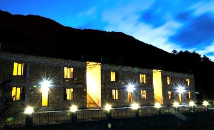 yeghevnut-hotel-goris-matcheli-hangist