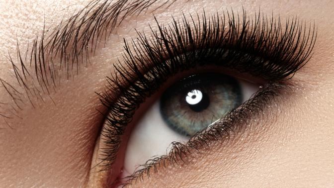 tartichneri-3d-erkaracum-licq-swan-makeup-studio