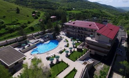 ararat-resort-aghveran-hangist-loxavazan