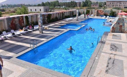 maria-resort-sevan-matcheli-hangist