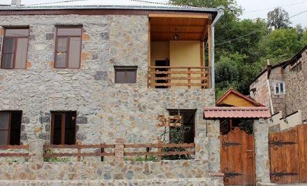 3-plus-2-dilijan-guest-house