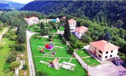 tezh-ler-hotel-lori