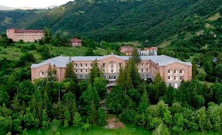jermuk-moscow-hotel-hangist-bujum-snund