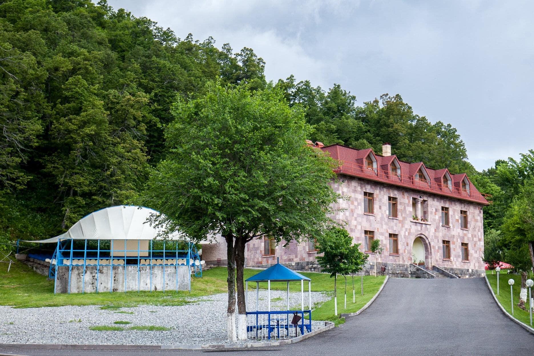 zepyur-hotel-hankavan