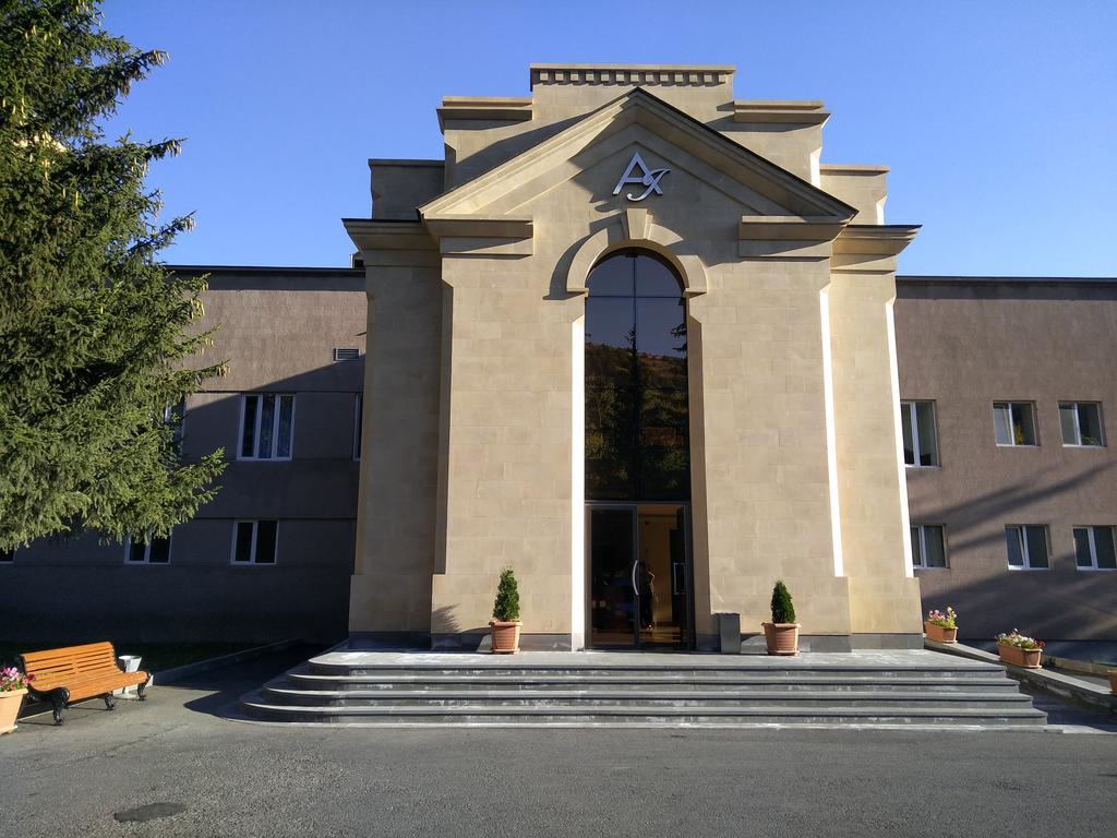 jermuk-ashkharh-health-center-hotel