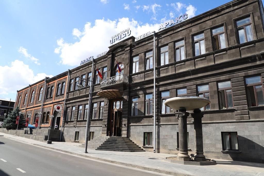 araks-hotel-gyumri-hangist