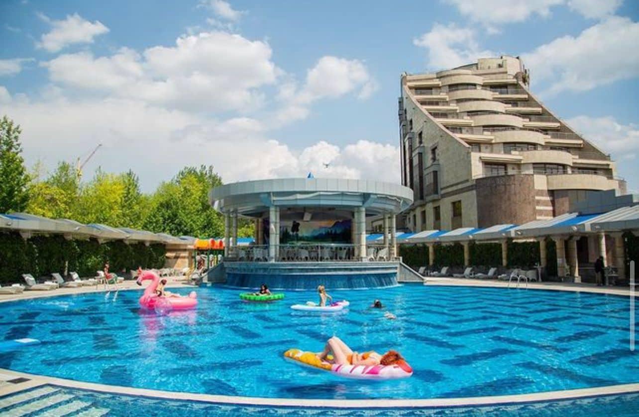 loxavazan-yerevan-abovyan-multi-grand-hotel