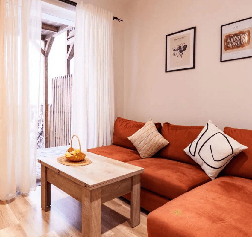 qotejner-dilijanum-Motives-inn-Dilijan