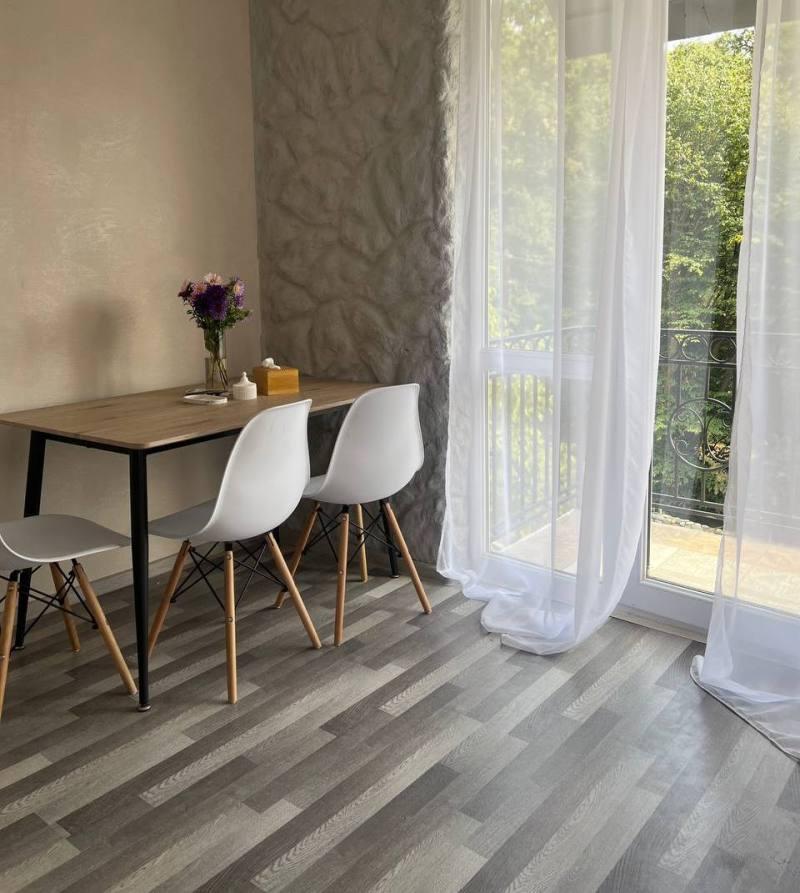 մատչելի-հյուրատուն-լոռիում