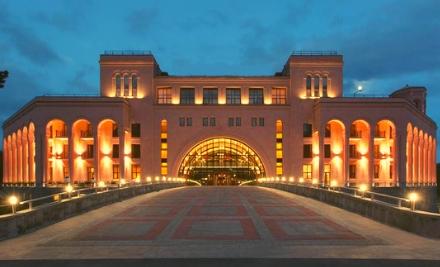 jermuk-grand-resort-hotel-hangist-bujum