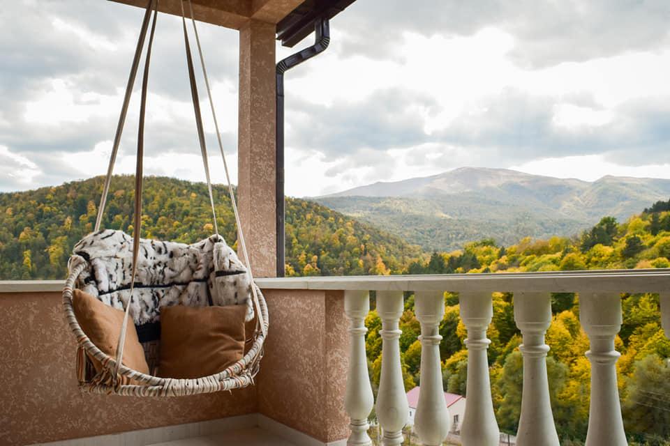 hangist-dilijan-green-guest-house