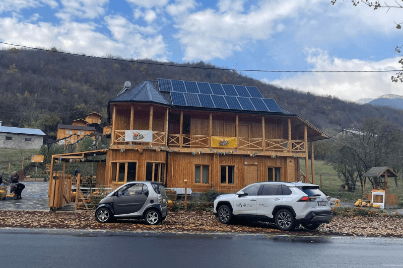 green-guest-house-hovq-dilijan