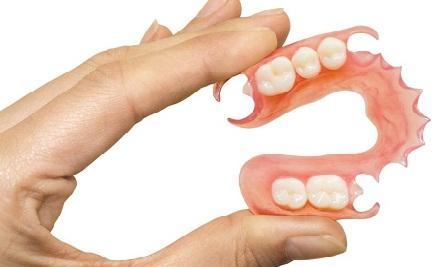 dental-center-bredent-firmayi-neylone-protezner